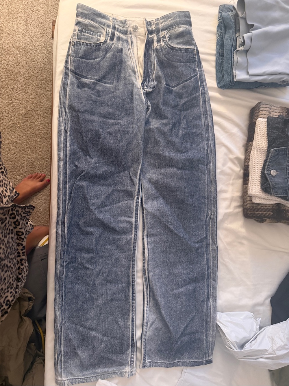 Zara Straight Leg Jeans in Faded Blue Wash